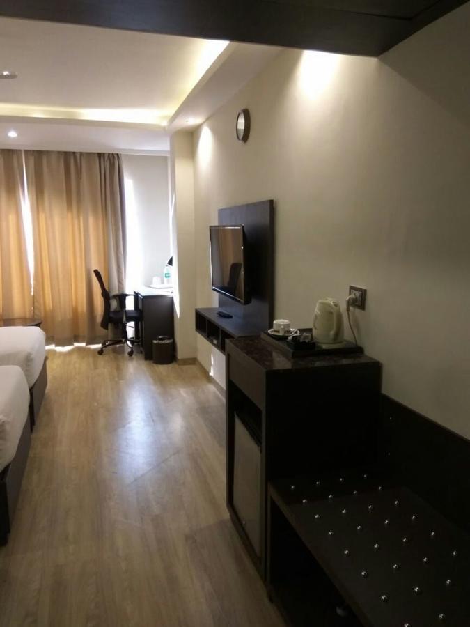 Hotel Surendra Vilas Bhopal Exterior photo