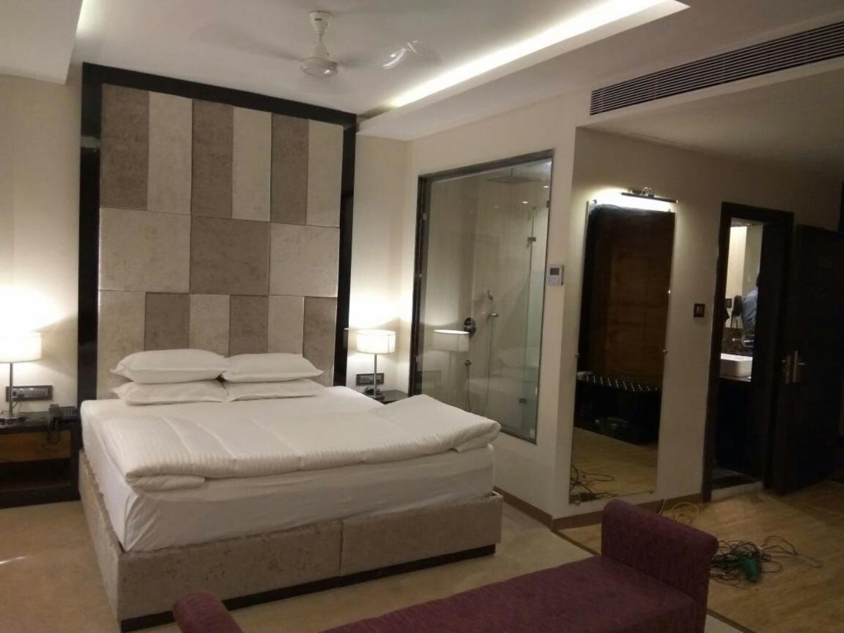 Hotel Surendra Vilas Bhopal Exterior photo